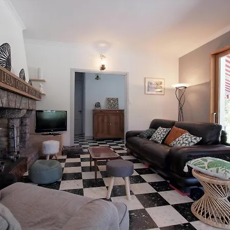 Arlotia Holiday home *
