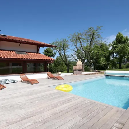 Arlotia Feriehus Ascarat