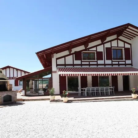 Arlotia Holiday home