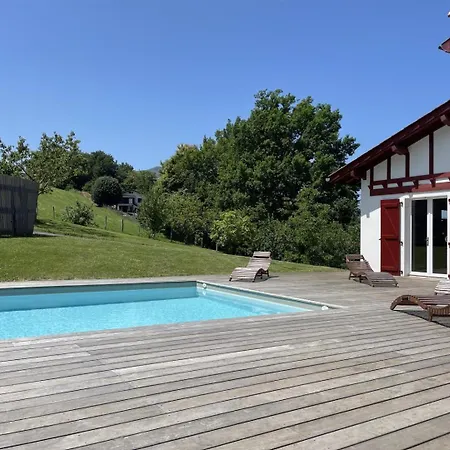 Arlotia Holiday home *